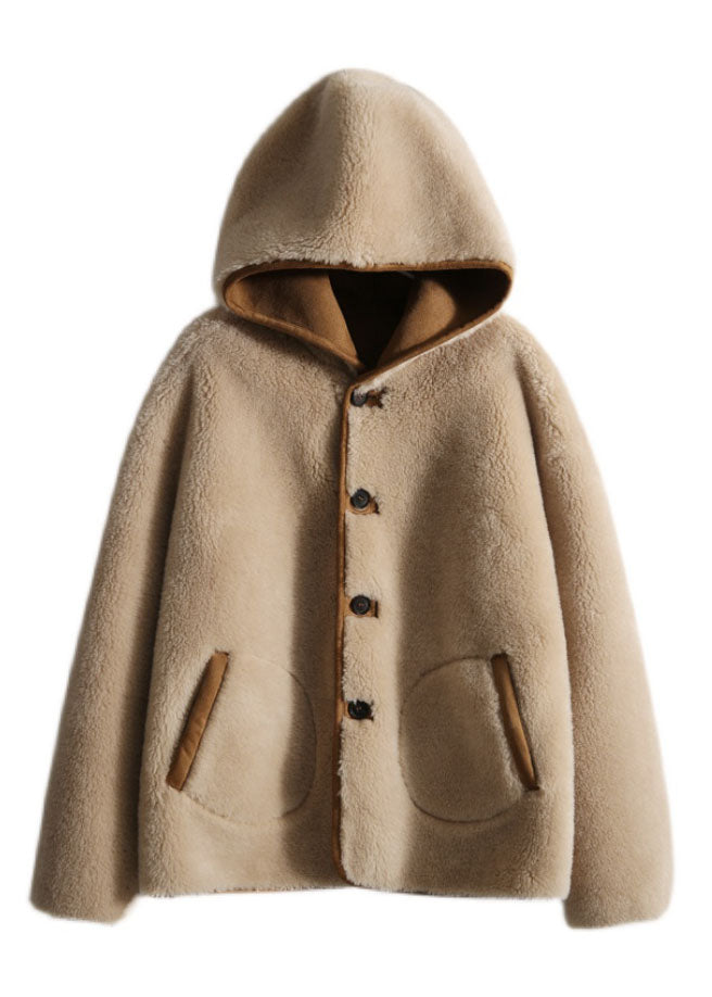 Classic Vintage Coat with a Flattering Fit