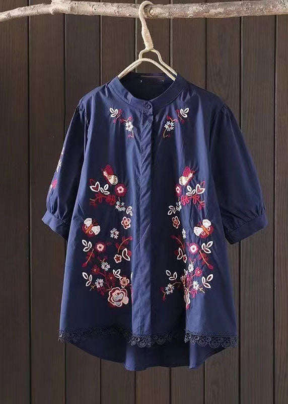 Beautifully Crafted Blouse in a Classic Style