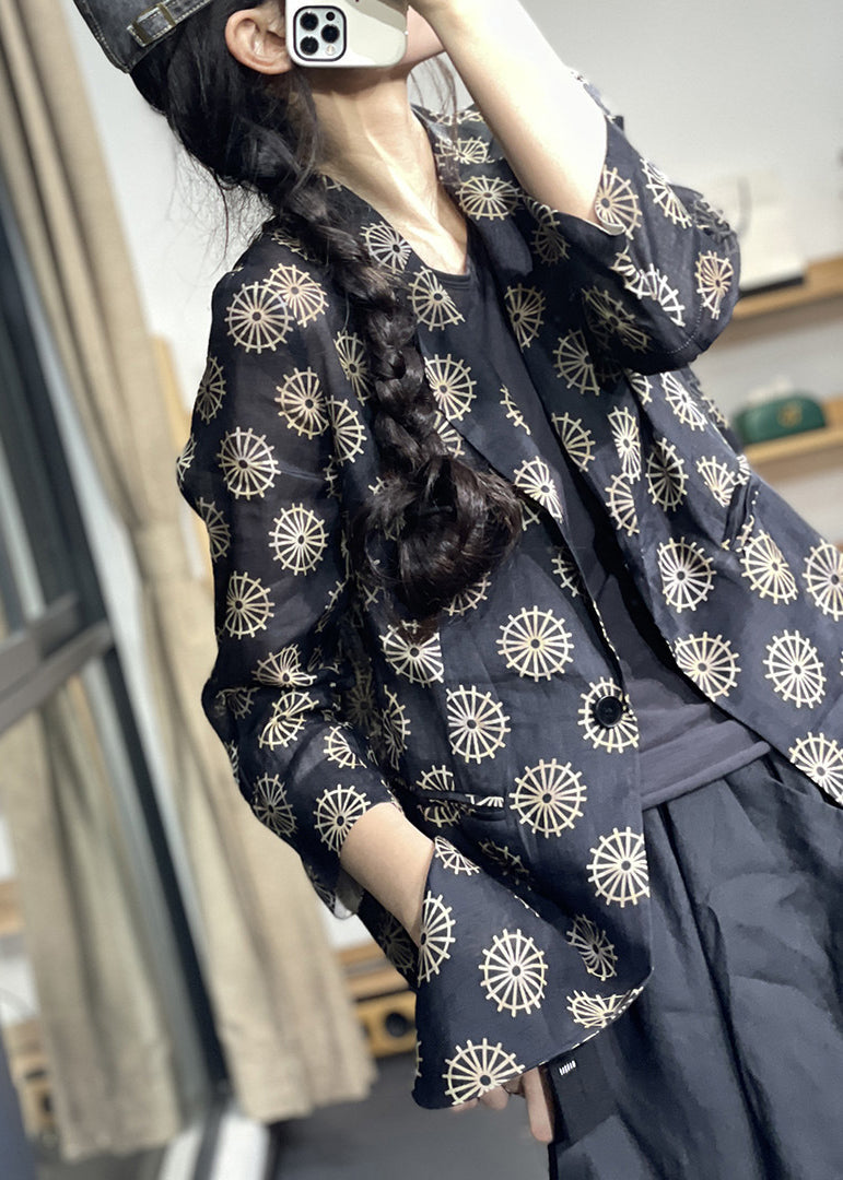Gracefully Styled Coat for Any Occasion