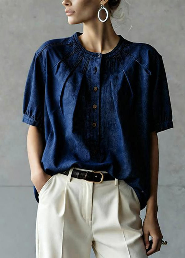 Classic Vintage Top with a Flattering Fit