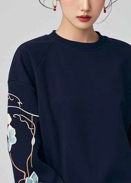 Classic Vintage Shirt with a Flattering Fit
