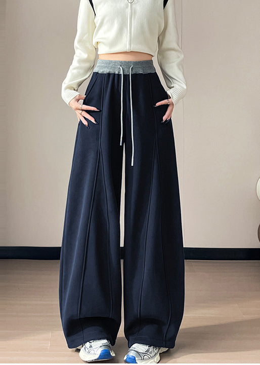 Classic Vintage Pants with a Flattering Fit