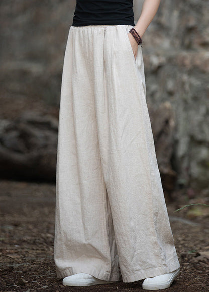 Well Tailored Pants with a Graceful Silhouette