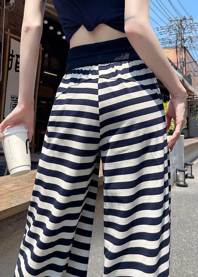 Well Tailored Pants with a Graceful Silhouette