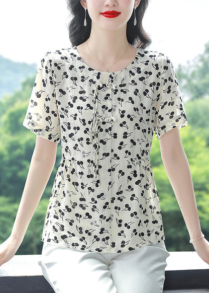 A Vintage Style Blouse with Delicate Timeless Details