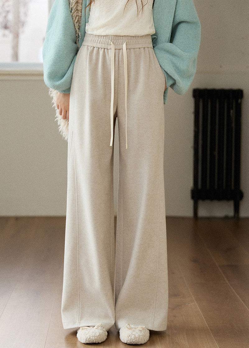 Well Tailored Pants with a Graceful Silhouette
