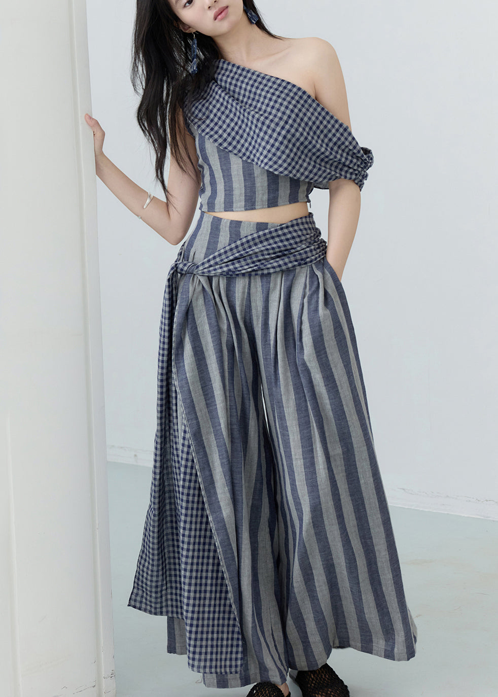 Gracefully Styled Pants for Any Occasion