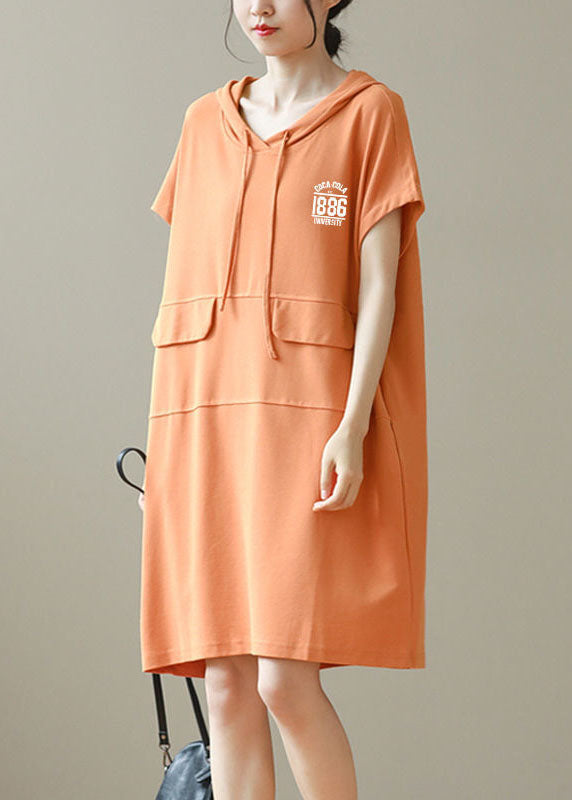 Classic Vintage Pullover with a Flattering Fit