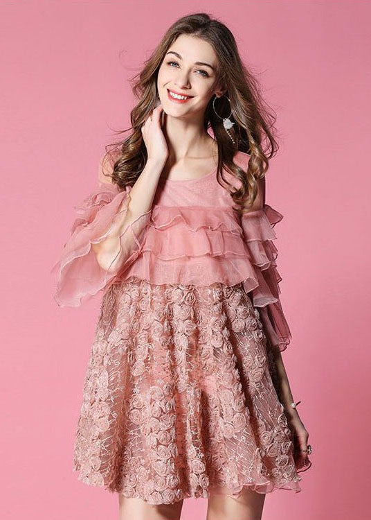 Well Tailored Dress with a Graceful Silhouette