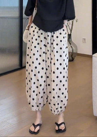 Beautifully Finished Pants in a Timeless Design
