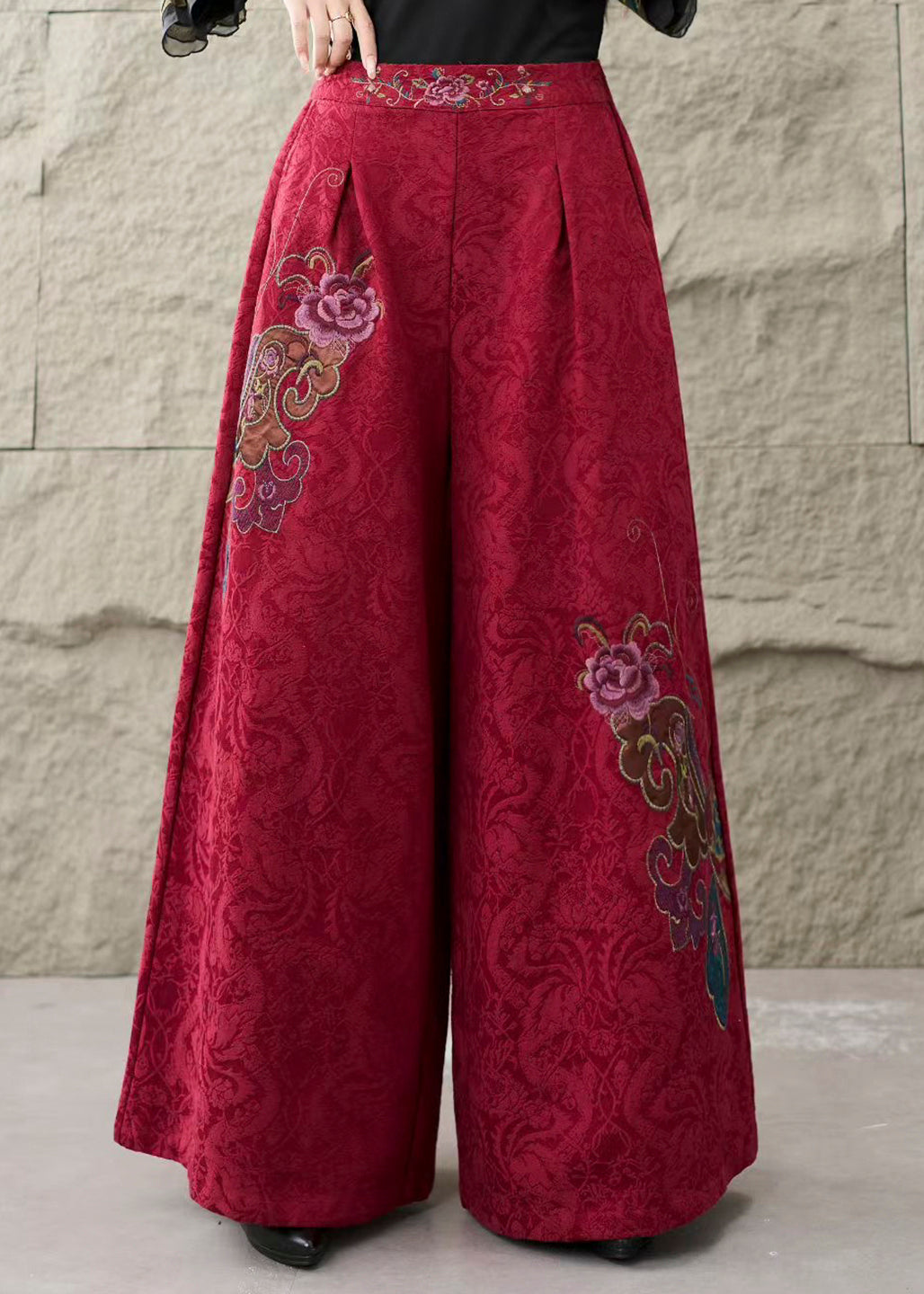 Beautifully Crafted Trousers in a Classic Style