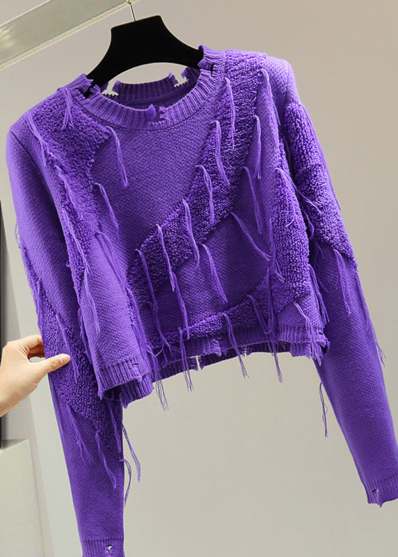 Well Tailored Sweater with a Graceful Silhouette