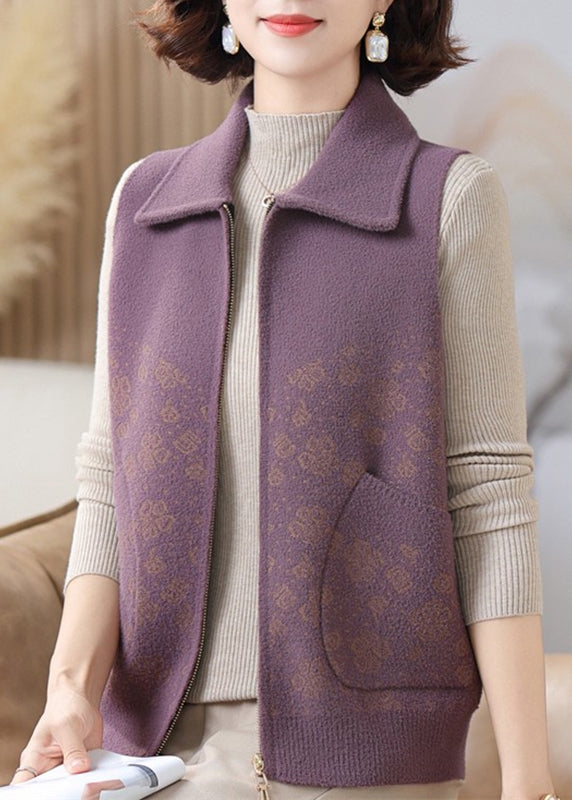 Gracefully Styled Coat for Any Occasion