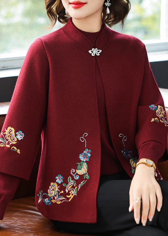 Well Tailored Cardigan with a Graceful Silhouette
