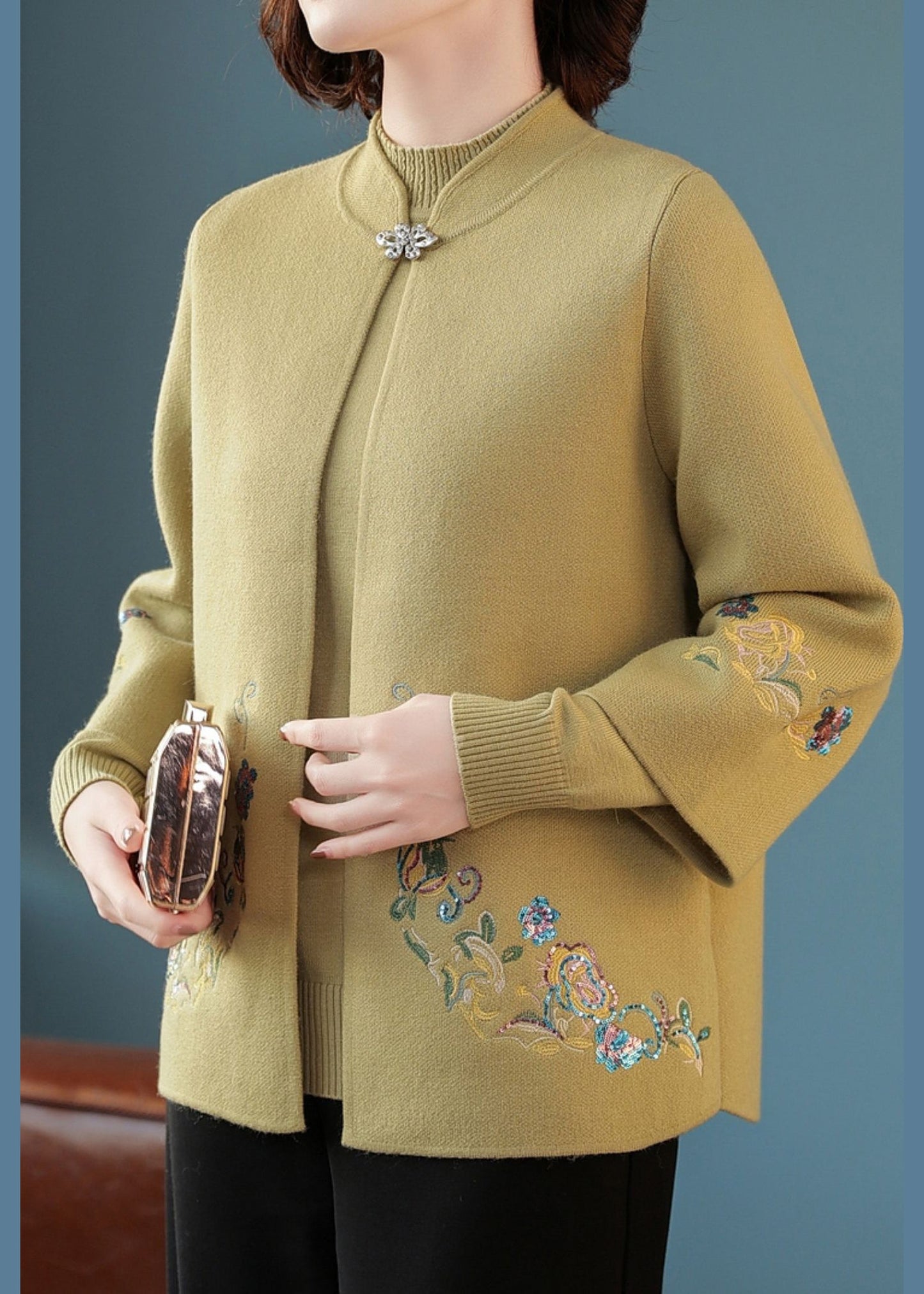 Classic Vintage & Enduringly Stylish Cardigan
