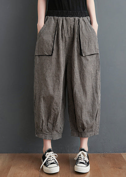 Well Tailored Pants with a Graceful Silhouette