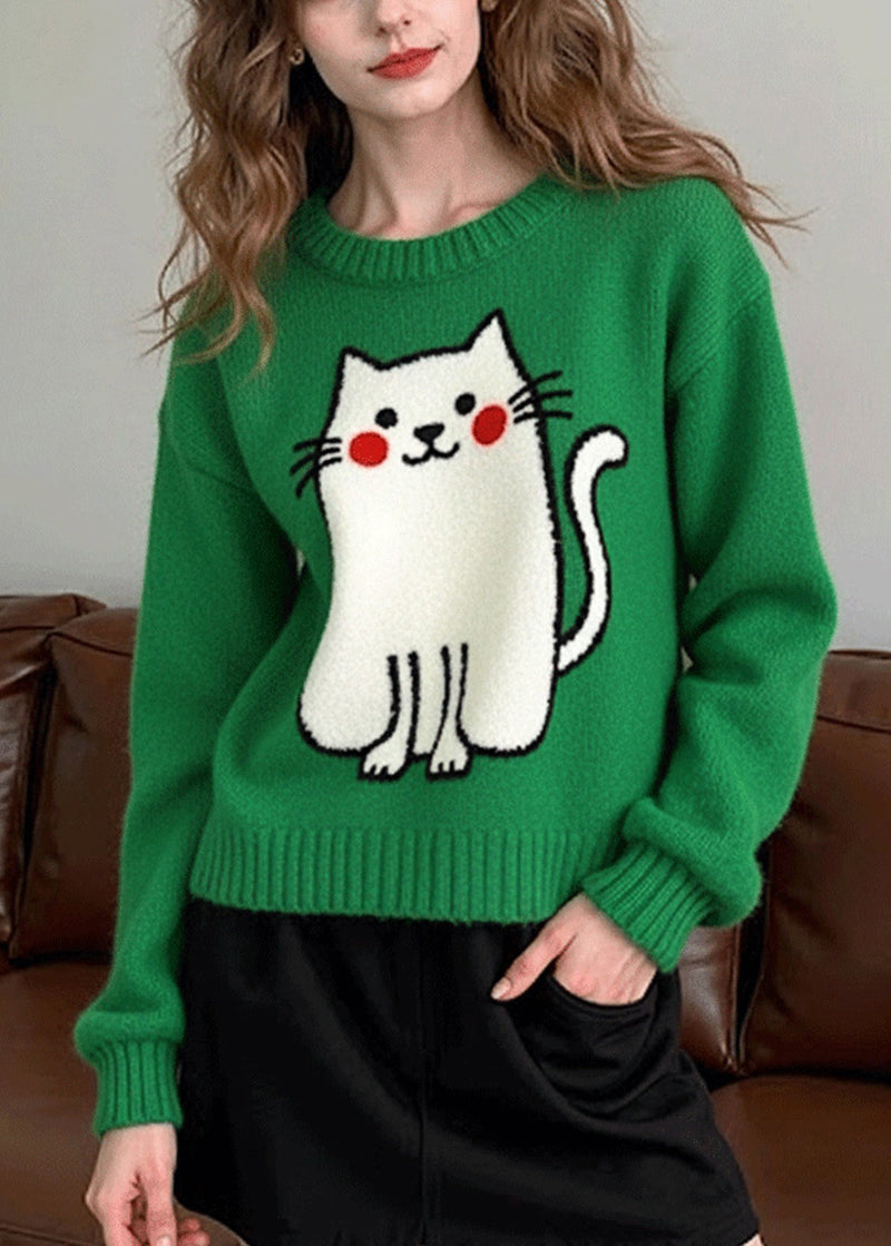 Classic Vintage Sweater with a Flattering Fit