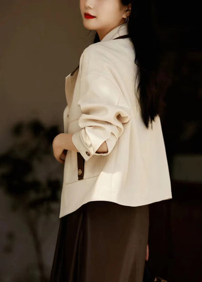 Classic Vintage & Enduringly Stylish Coat