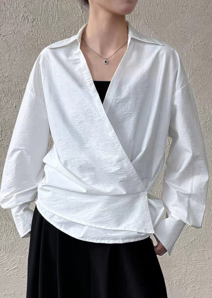 Effortlessly Elegant Shirt with a Timeless Design