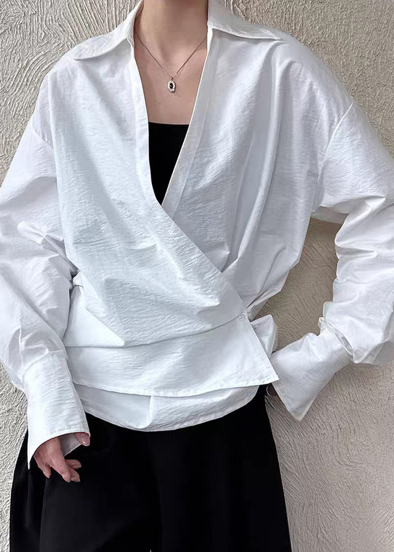 Effortlessly Elegant Shirt with a Timeless Design