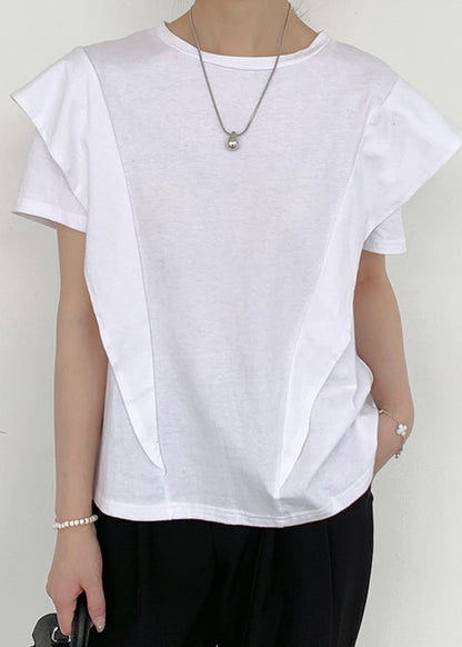 Sophisticated Garment with a Clean Classic Look