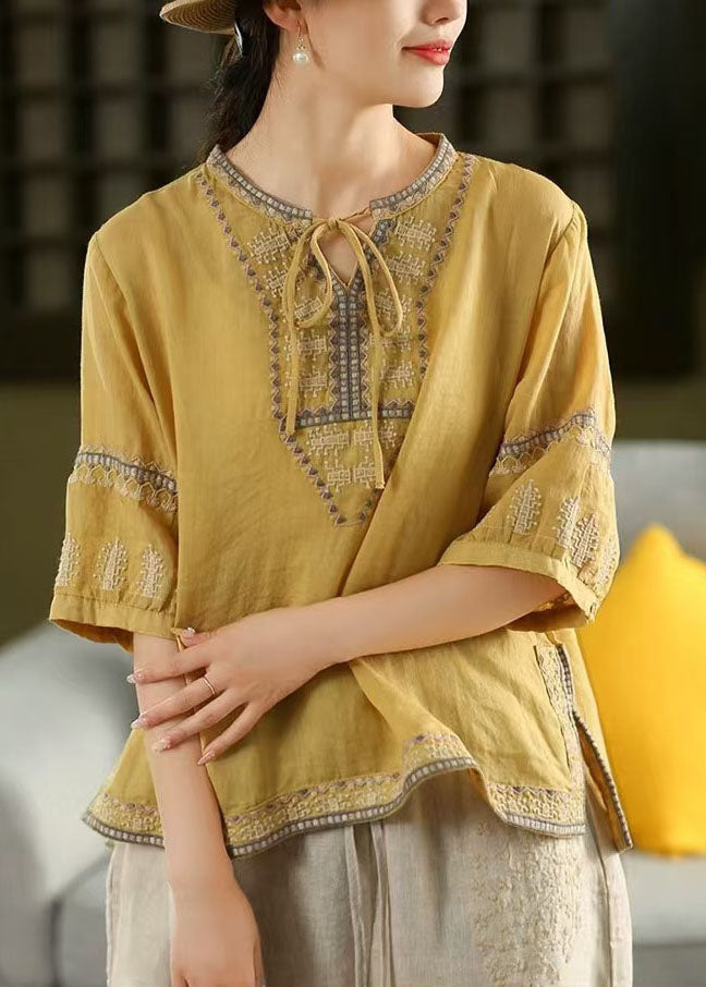 Beautifully Finished Blouse in a Timeless Design