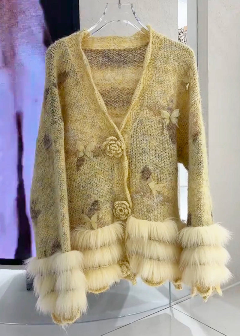 Classic Vintage Cardigan with a Flattering Fit