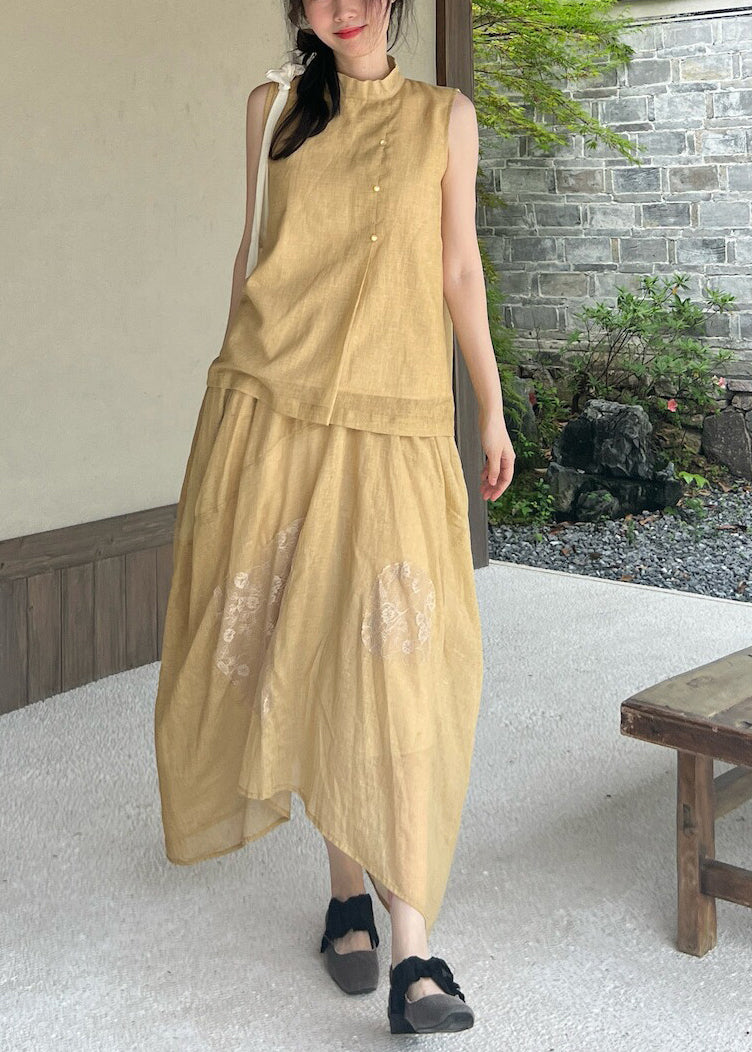 Beautifully Crafted Top in a Classic Style