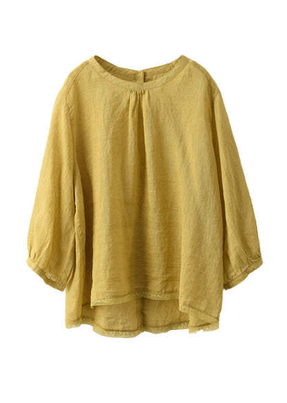 Sophisticated Blouse with a Clean Classic Look