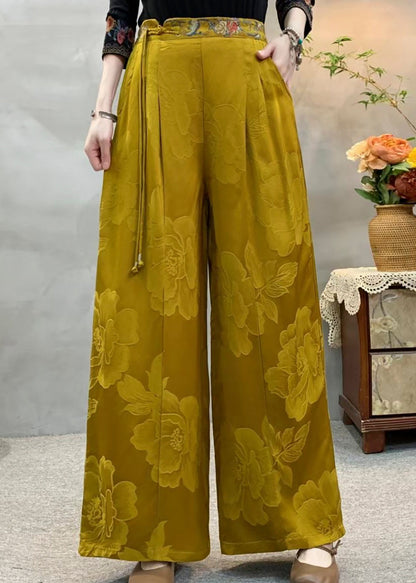 Classic Vintage Pants with a Flattering Fit