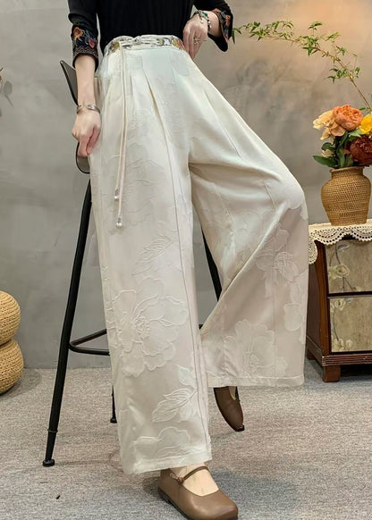 Classic Vintage Pants with a Flattering Fit
