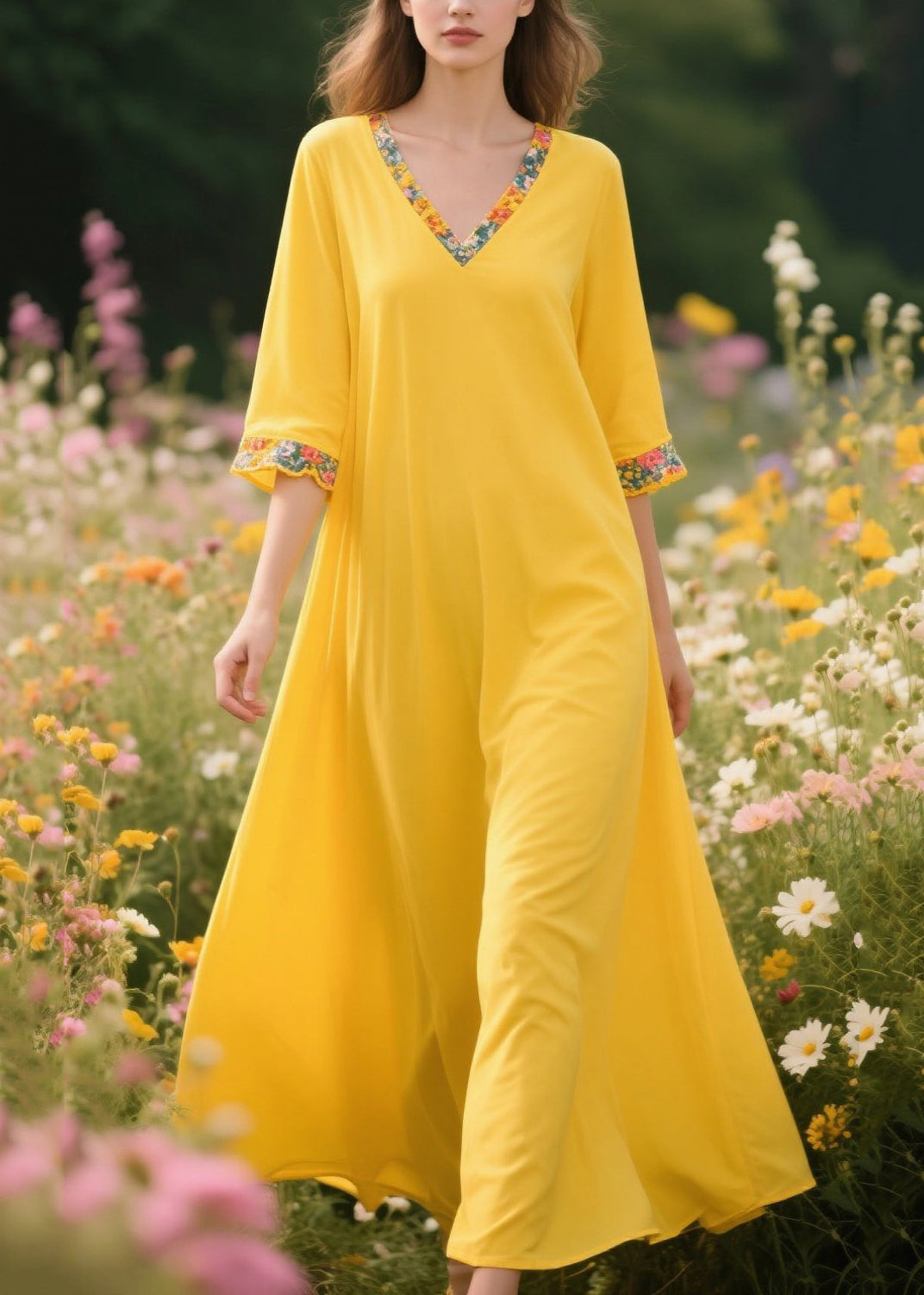 Well Tailored Dress with a Graceful Silhouette