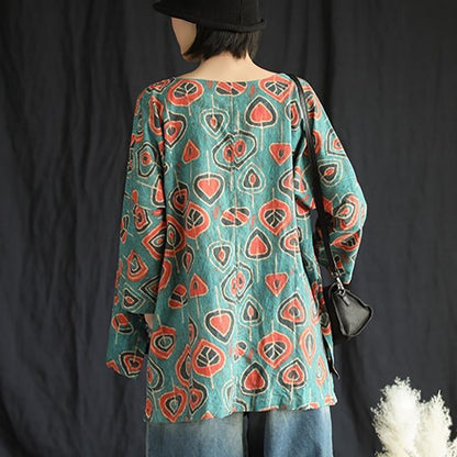 Beautifully Crafted Blouse in a Classic Style