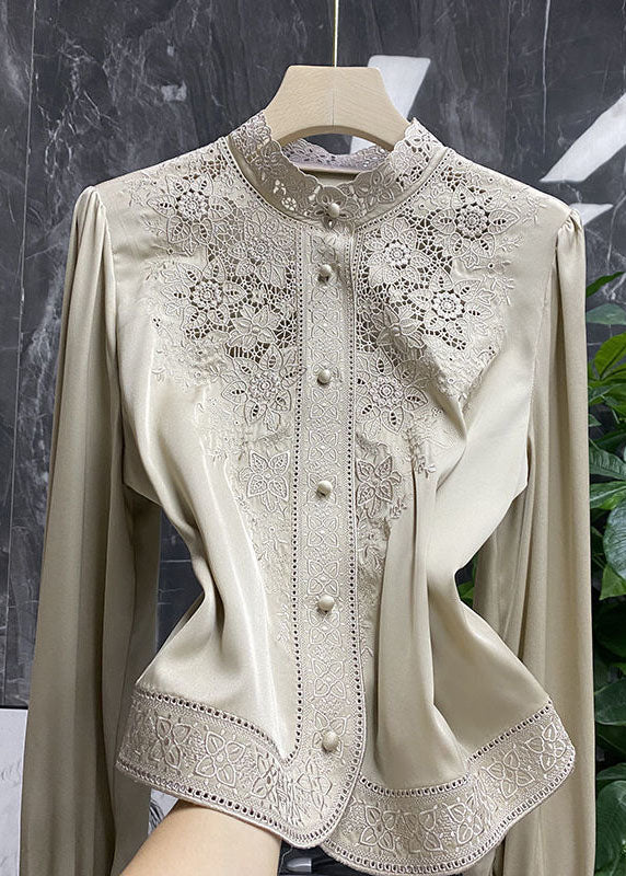 Effortlessly Elegant Shirt with a Timeless Design