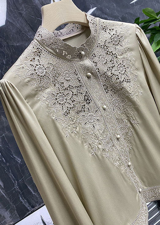 Effortlessly Elegant Shirt with a Timeless Design