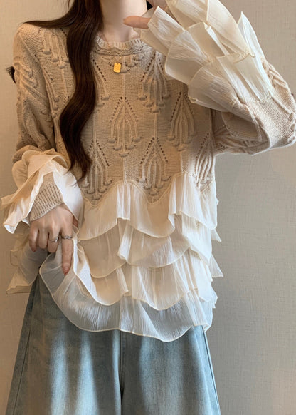 Classic Vintage Sweater with a Flattering Fit