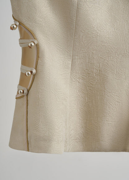 Classic Vintage & Enduringly Stylish Garment