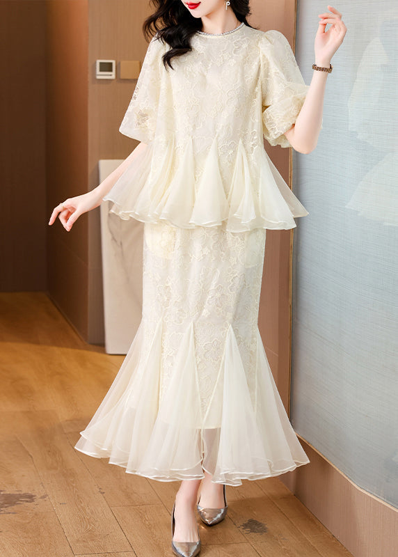 Beautifully Finished Top in a Timeless Design