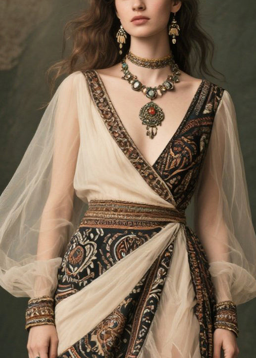 Beautifully Finished Dress in a Timeless Design