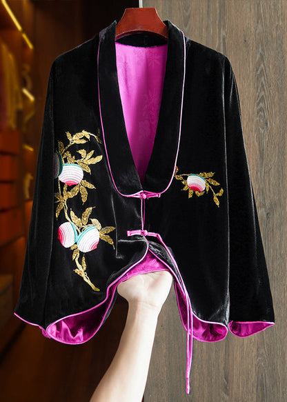 Gracefully Styled Coat for Any Occasion