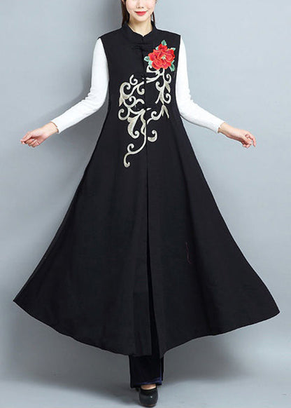 A Vintage Style Coat with Delicate Timeless Details