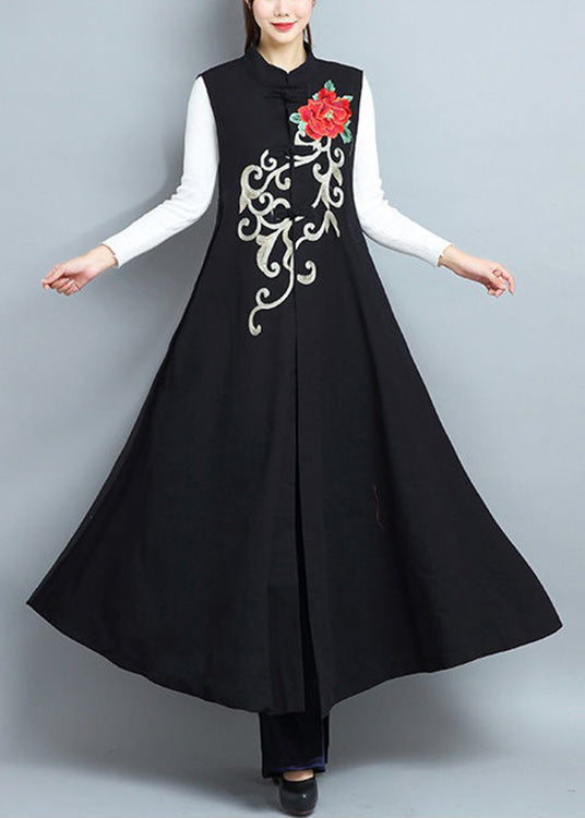 A Vintage Style Coat with Delicate Timeless Details