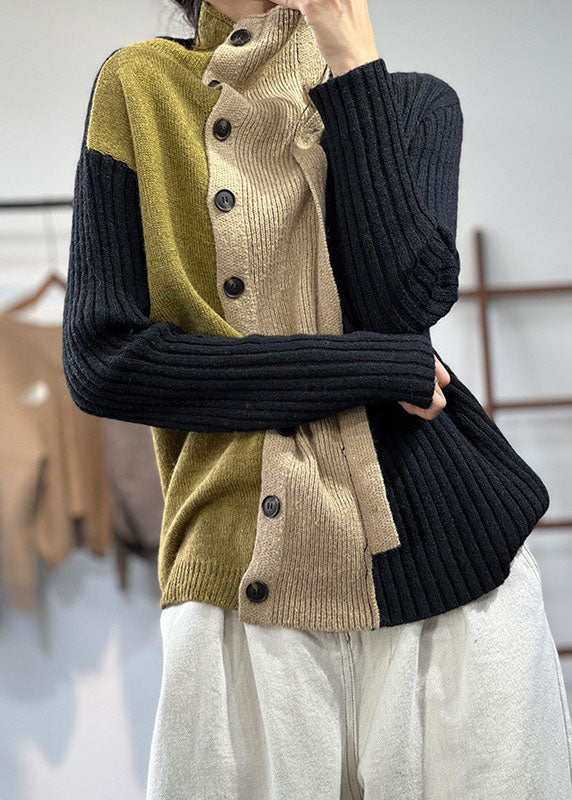 Beautifully Finished Sweater in a Timeless Design