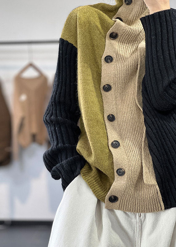 Beautifully Finished Sweater in a Timeless Design