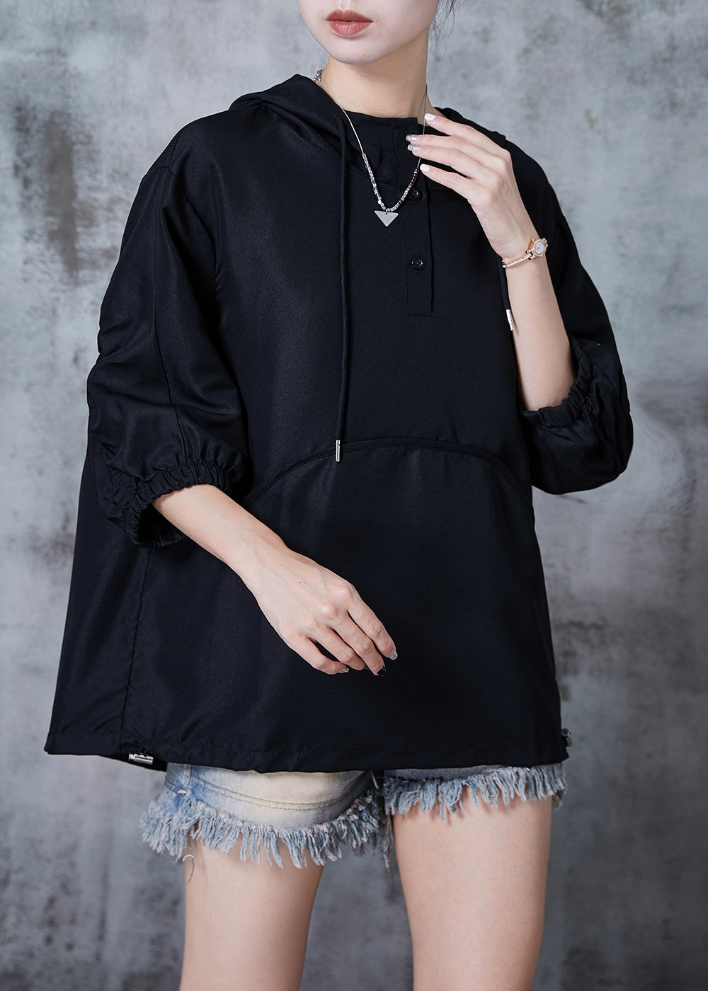 Gracefully Styled Pullover for Any Occasion