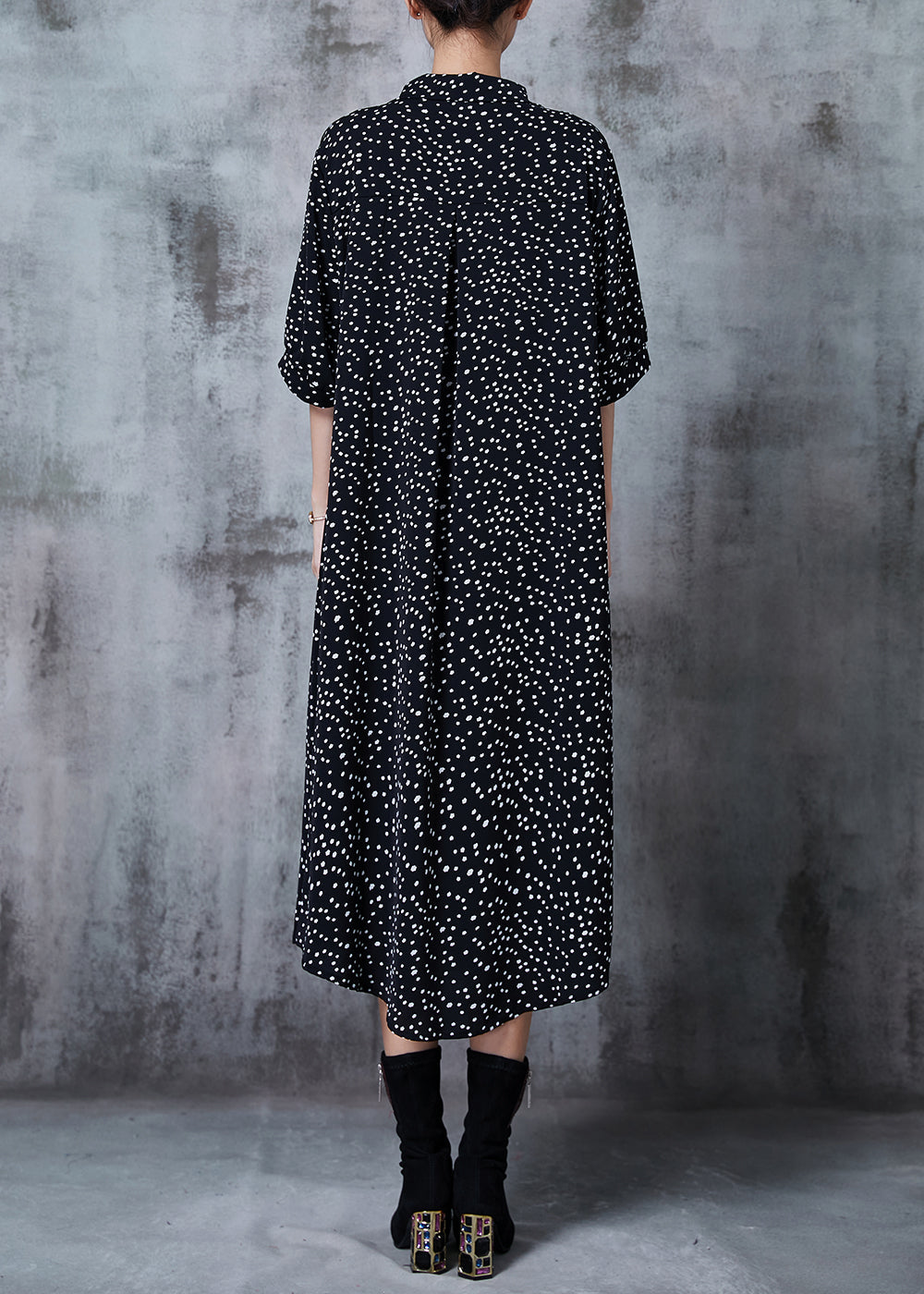 Sophisticated Dress with a Clean Classic Look