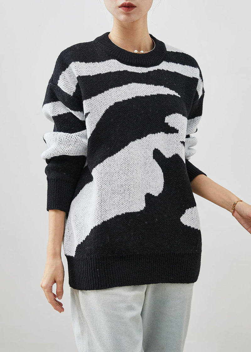 Beautifully Finished Top in a Timeless Design