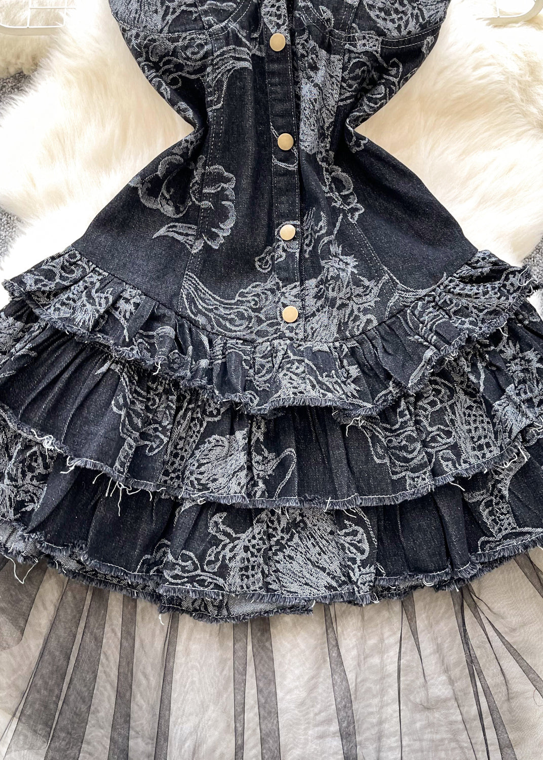 Classic Vintage Dress with a Flattering Fit