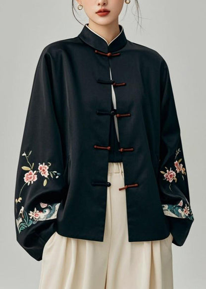 Elegantly Styled Coat for Everyday Wear