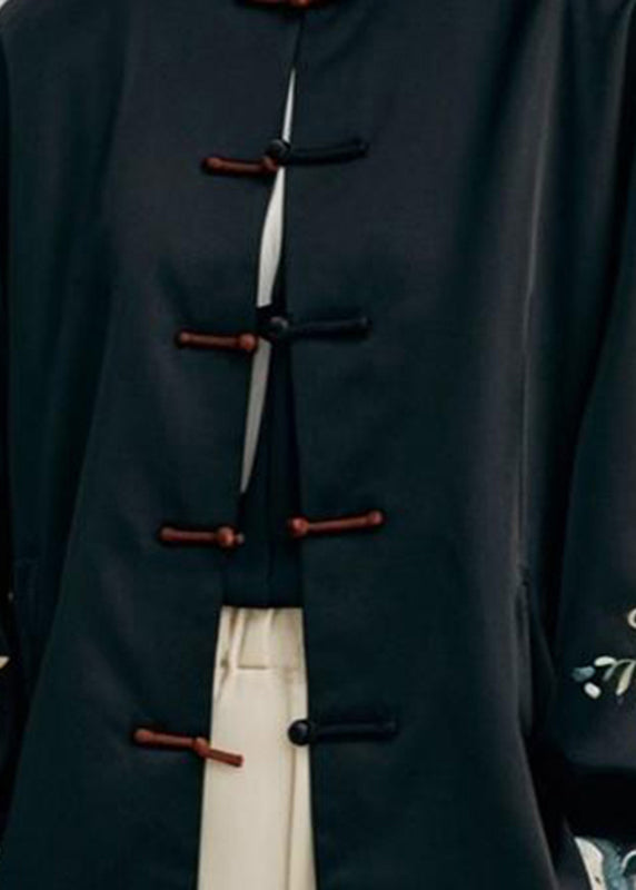Elegantly Styled Coat for Everyday Wear